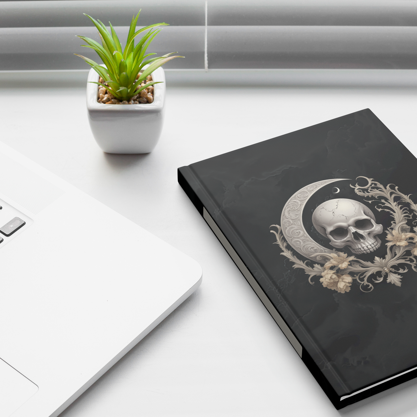Haunters_Journal_Lifestyle_1_Mockup.png